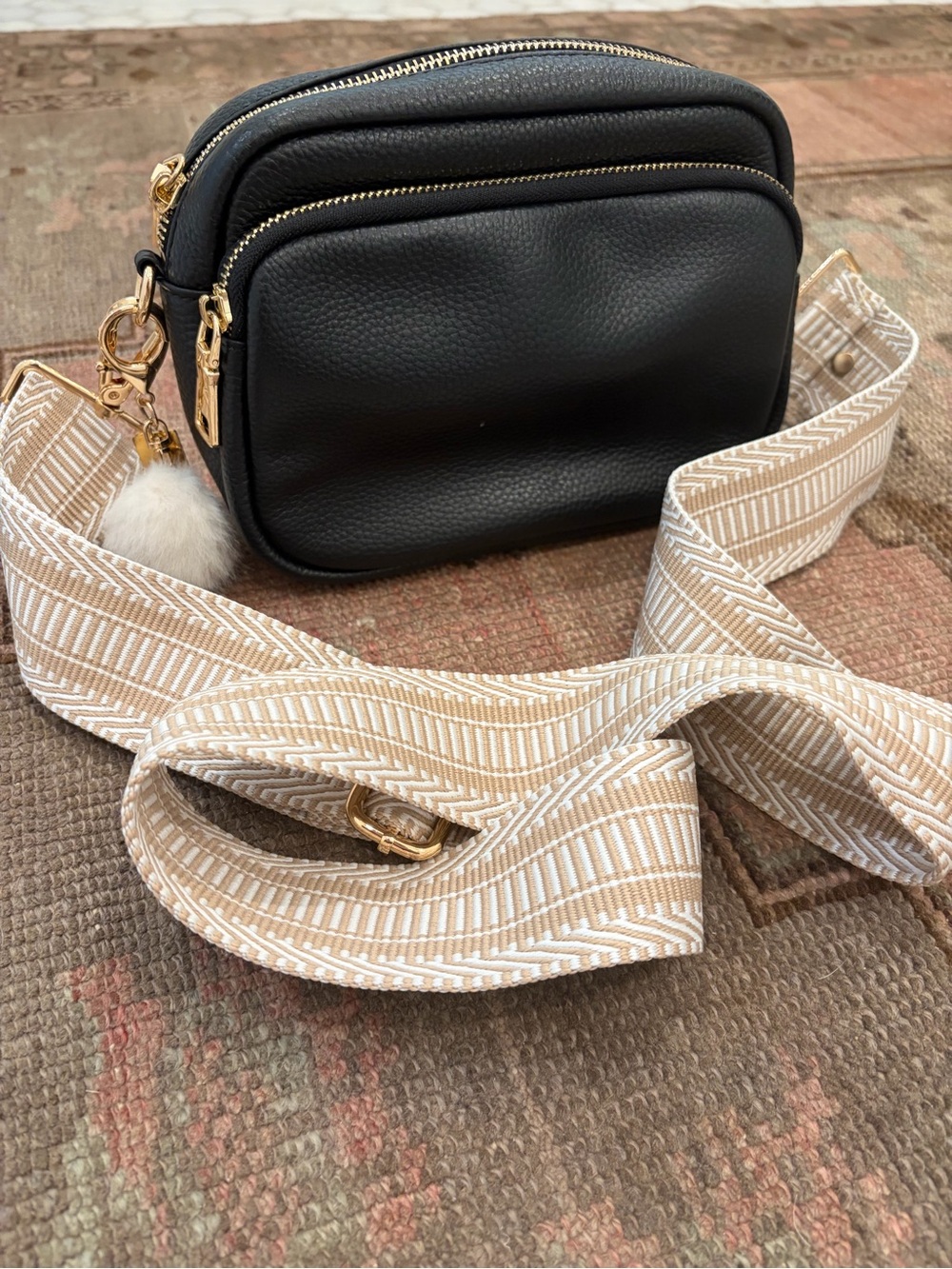 Pom Pom London Mayfair Crossbody Bag in Black Leather / includes 3 straps! - Picture 2 of 8